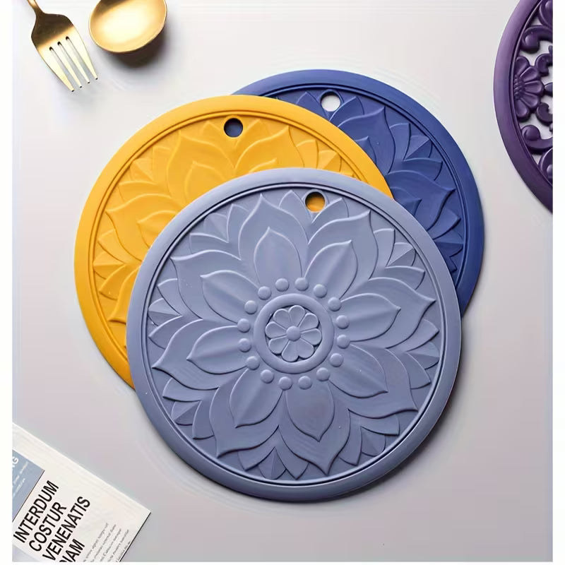 3pcs Silicone Insulated Mats – Multifunctional Heat-Resistant Kitchen Mats