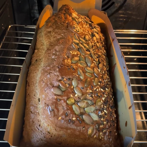 GLUTEN FREE FLOURLESS TAHINI BREAD