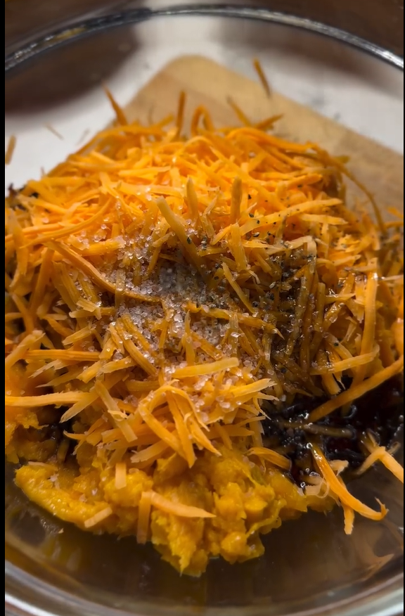 Julienned peel from 2 sweet potatoes. Roast the remaining halved sweet potatoes face-down with olive oil, maple syrup, and salt at 200°C for 40 minutes.