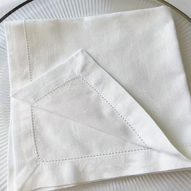2pcs 45x45cm 100% Cotton White Square Napkins – Elegant Holiday Table Decor