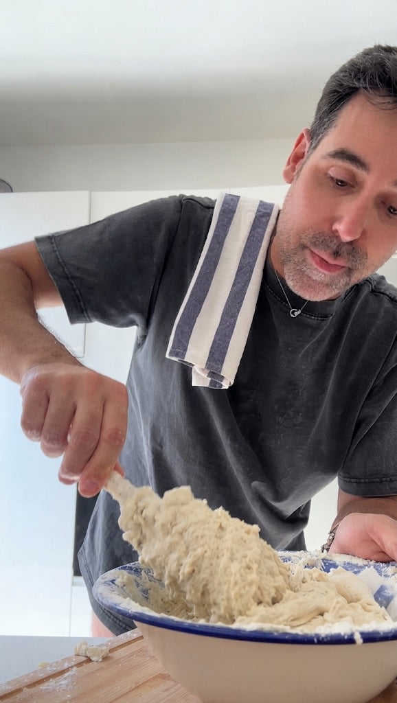Preheat oven to 190°C (375°F) and line a baking sheet with parchment paper.