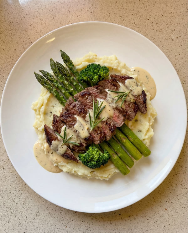VEAL FILLET WITH ASPARAGUS AND FRENCH GASTRIQUE SAUCE