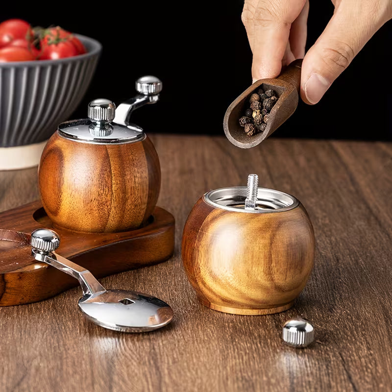 Wooden Manual Pepper Grinder – Hand-Crank Salt & Pepper Mill
