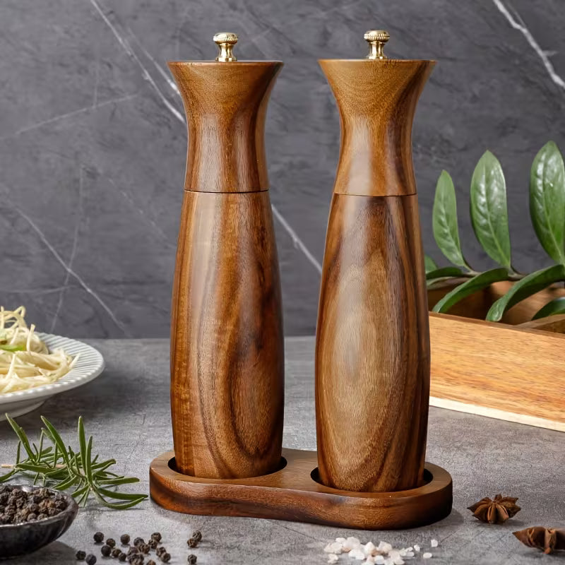 Wooden Pepper & Salt Grinde