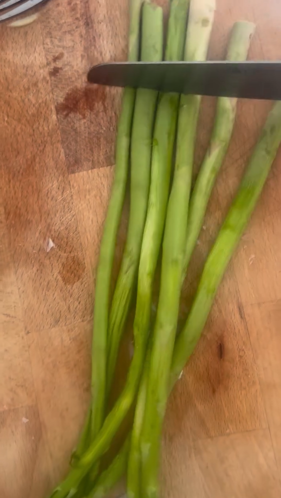 Quick blanch preserves crispness. Peel the woody outer layer of lower asparagus stems and trim tough ends. Blanch in boiling salted water for 2–3 minutes (avoid overcooking!), transfer immediately into an ice bath to lock in vibrant green color, then quick-sear in butter or oil.